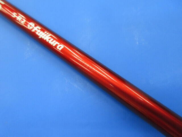 Fujikura シャフト (R2) VENTUS RED (VeloCore) 5 (US) (テーラーメイド用スリーブ)
