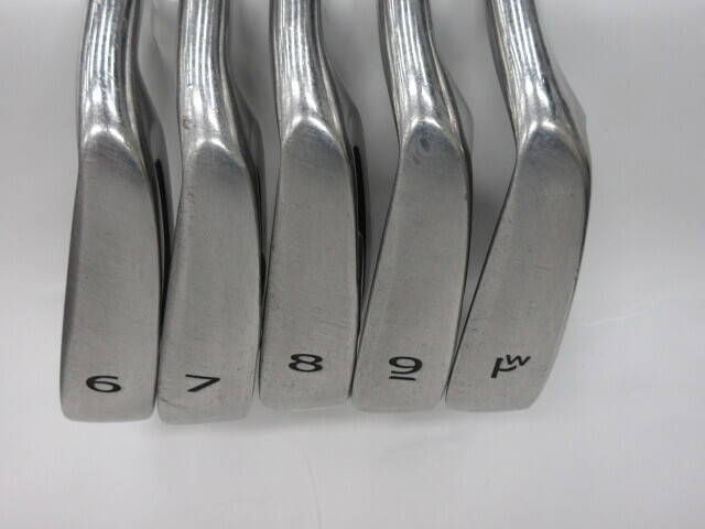 AKIRA PRODUCTS 中古ゴルフ