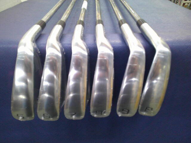 TaylorMade アイアンセット P・8CB FORGED その他
