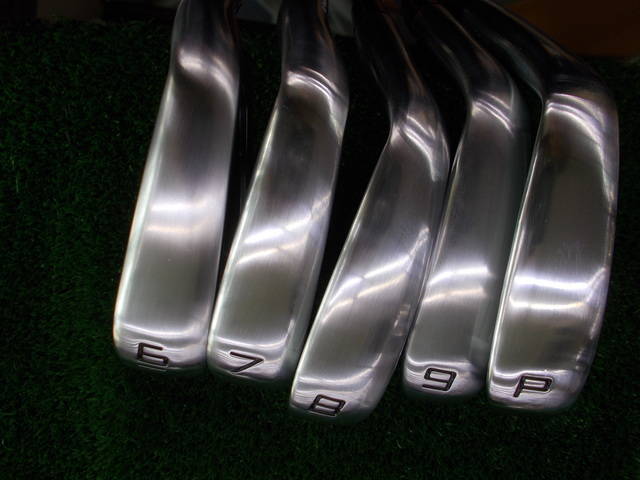 TaylorMade アイアンセット P･8CB FORGED  5本