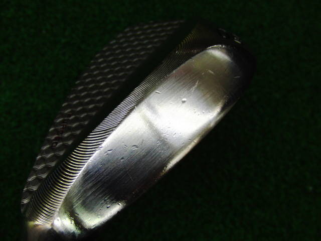 Muziik ウェッジ On The Screw Deep Forged 50゜