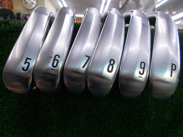 アイアンセット ゴルフ用品