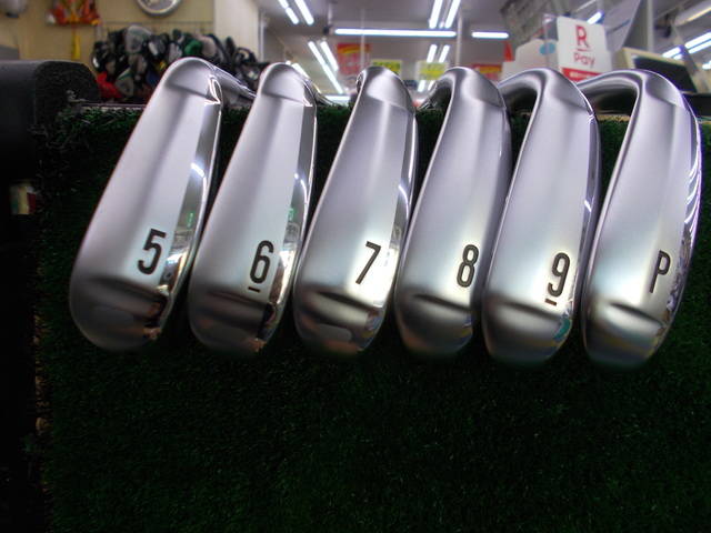 アイアンセット ゴルフ用品