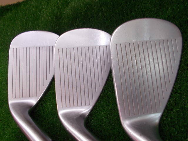 AKIRA PRODUCTS 中古ゴルフ