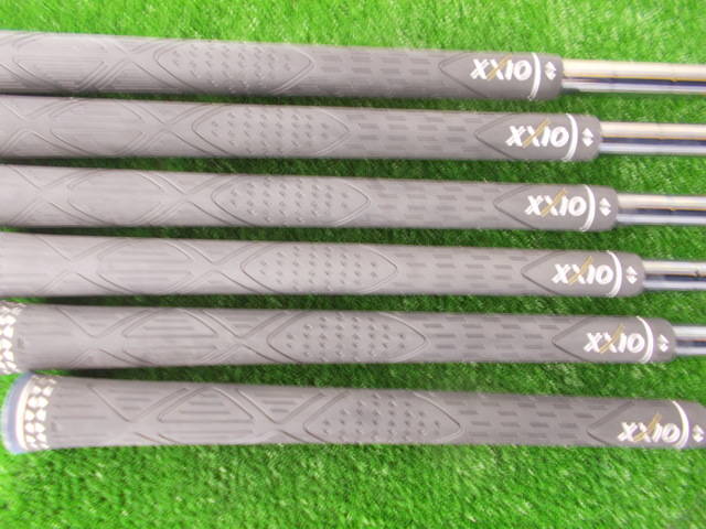 中古 XXIO (2018) ネイビー  6本アイアンセット ゴルフ用品