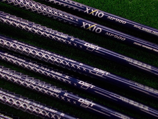中古 XXIO (2016)  8本アイアンセット ゴルフ用品