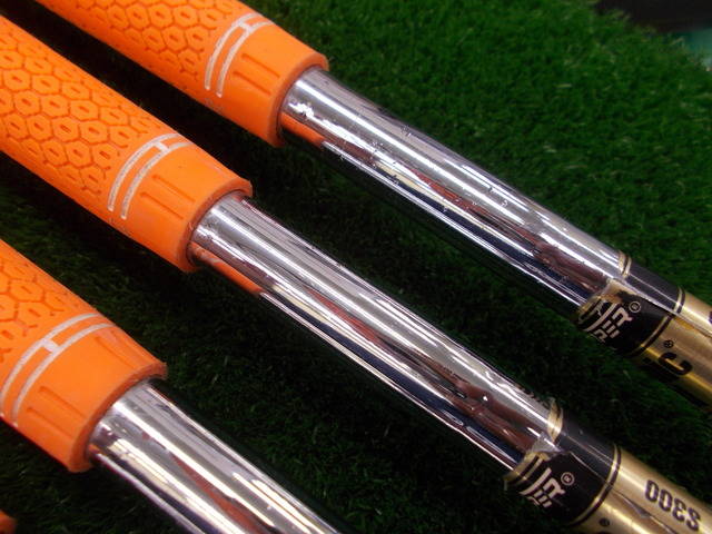 中古 ONOFF FORGED KURO (2020)  6本アイアンセット ゴルフ用品