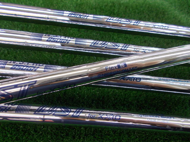 中古 XXIO (2024) ネイビー  5本アイアンセット ゴルフ用品