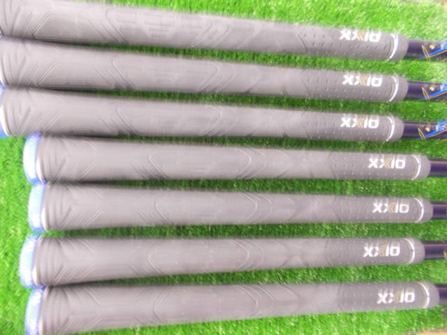 中古 XXIO (2024) ネイビー  7本アイアンセット ゴルフ用品