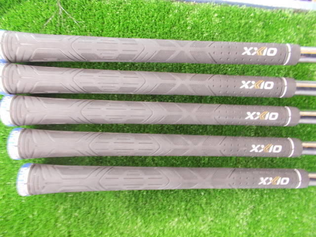 中古 XXIO (2024) ネイビー  5本アイアンセット ゴルフ用品