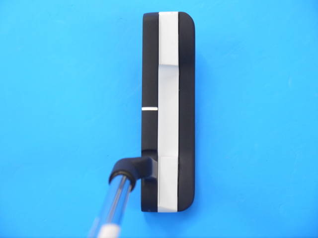 ODYSSEY パター WHITE HOT VERSA ONE