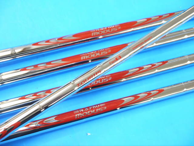 中古 ONOFF FORGED KURO (2024)  5本アイアンセット ゴルフ用品