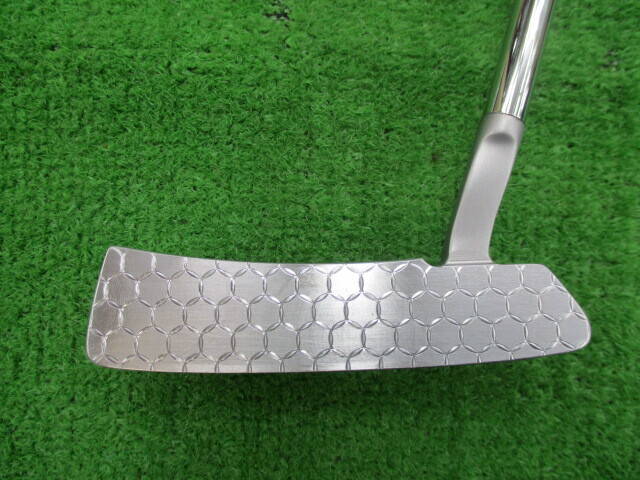 Muziik パター On The Screw 6121 MILLED ショートスラントネック