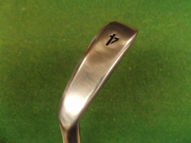 A DESIGN GOLF ユーティリティ A GRIND CMB HYBRID #4(23゜)