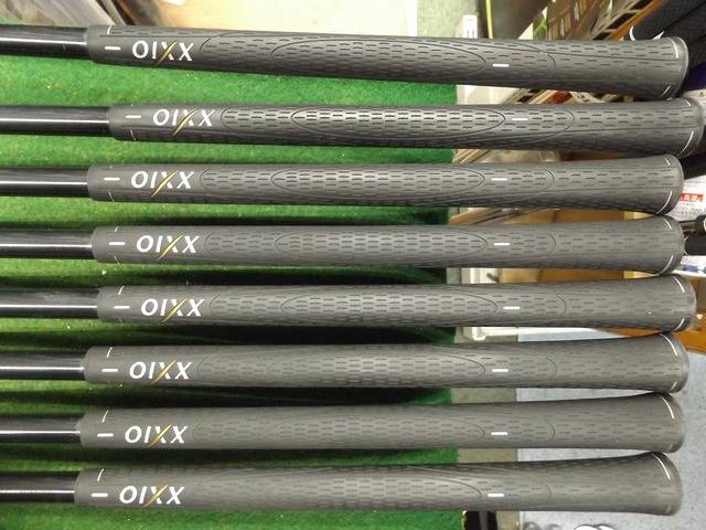 中古 XXIO (2006) 8本アイアンセット ゴルフ用品