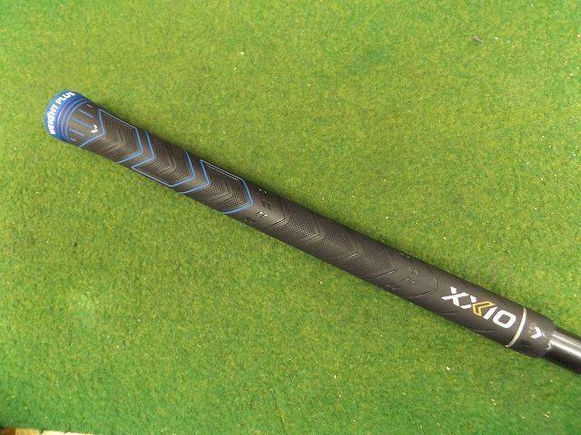 中古 XXIO (2022) レッド H4(20°)ユーティリティ ゴルフ用品