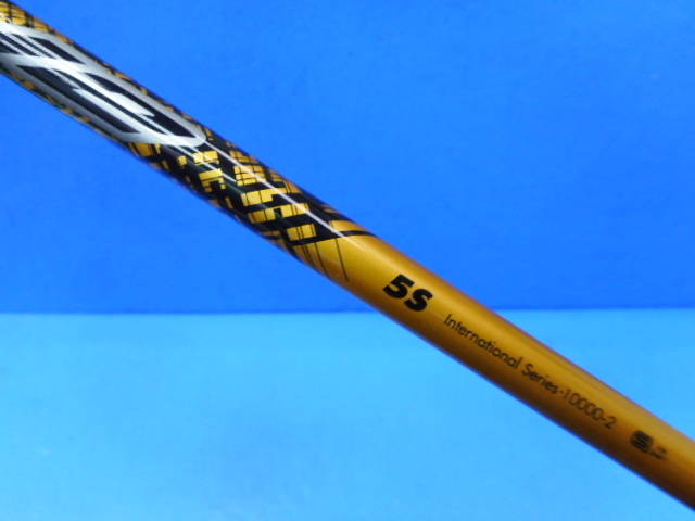 UST MAMIYA シャフト (S) The ATTAS V2 GOLD Ver. 5 (テーラーメイド用スリーブ)