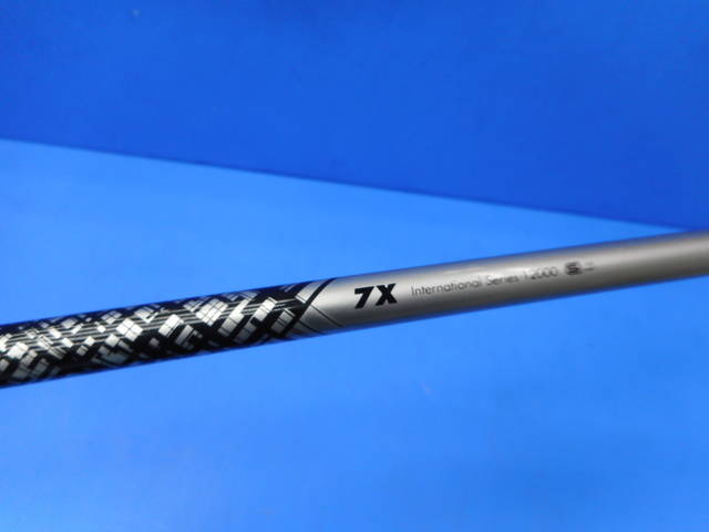 UST MAMIYA シャフト ATTAS DAAAS 7 (X) (タイトリスト用スリーブ)