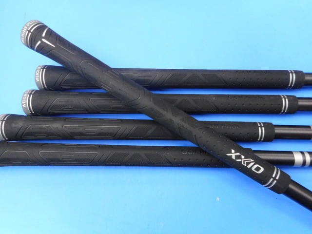中古 XXIO (2026)  5本アイアンセット ゴルフ用品