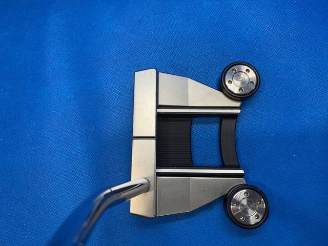 SCOTTY CAMERON パター FUTURA (2017) 6M