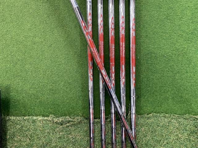 中古 ONOFF FORGED KURO (2022)  6本アイアンセット ゴルフ用品