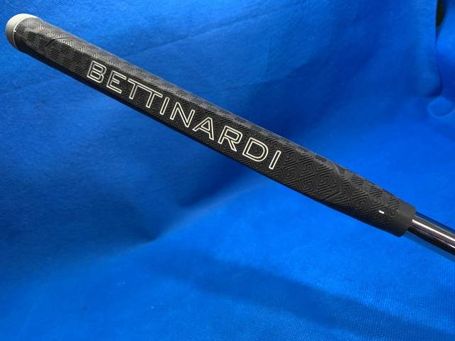 中古 BETTINARDI BB8W (2022)パター ゴルフ用品