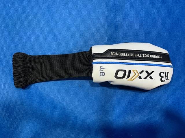 中古 XXIO (2022) ネイビー H3(18°)ユーティリティ ゴルフ用品