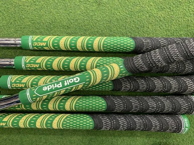 中古 X FORGED STAR (2024) 6本アイアンセット ゴルフ用品