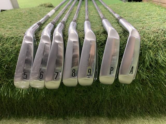 中古 SRIXON ZX4 Mk II 7本アイアンセット ゴルフ用品