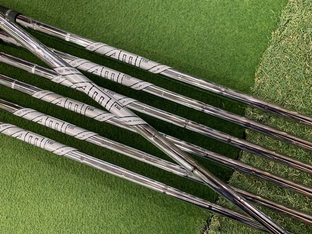 中古 TOUR WORLD TW747V 7本アイアンセット ゴルフ用品