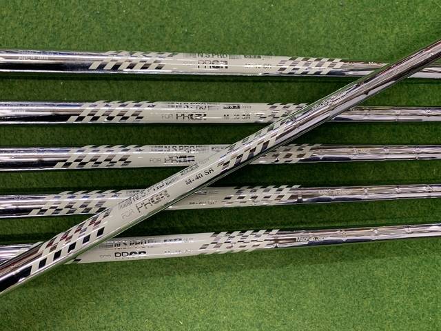 中古 PRGR 01  6本アイアンセット ゴルフ用品