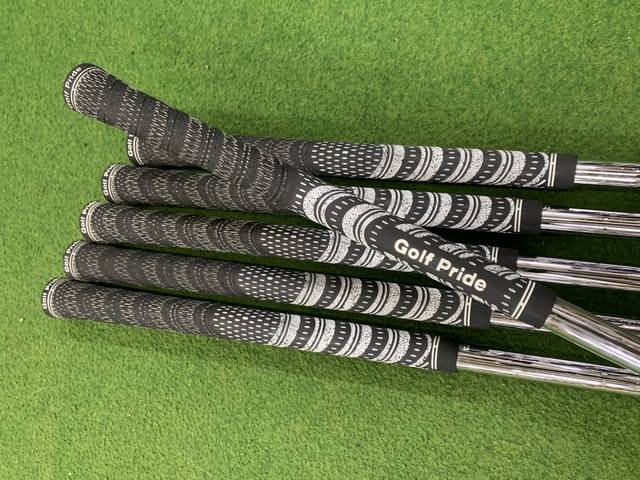 中古 LEGACY BLACK 6本アイアンセット ゴルフ用品