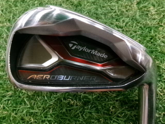 TaylorMade アイアンセット