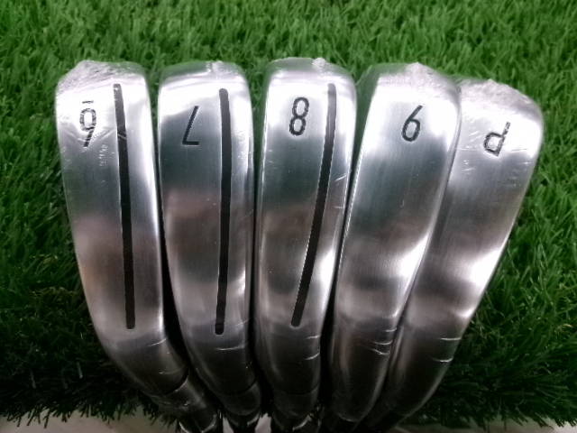 TaylorMade アイアンセット Qi MAX LITE  5本