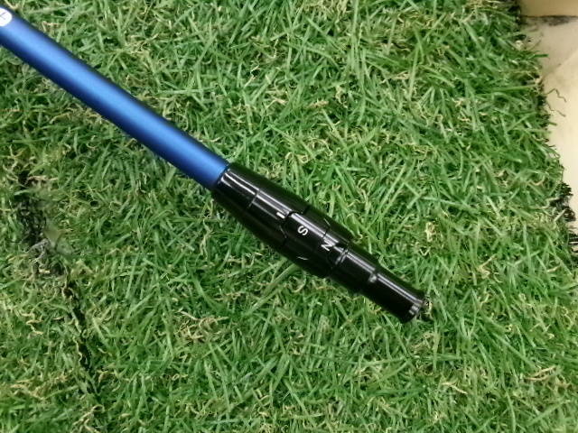 Fujikura シャフト (R) VENTUS BLUE 2024 VeloCore+ 5 (キャロウェイ用スリーブ)