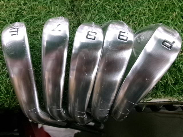 TaylorMade アイアンセット P・8CB FORGED 5本