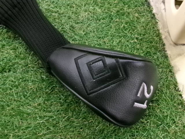 中古 ONOFF FAIRWAY WINGS KURO 21゜ユーティリティ ゴルフ用品