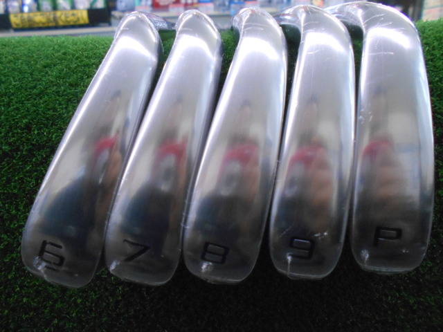 TaylorMade アイアンセット P・8CB FORGED 5本