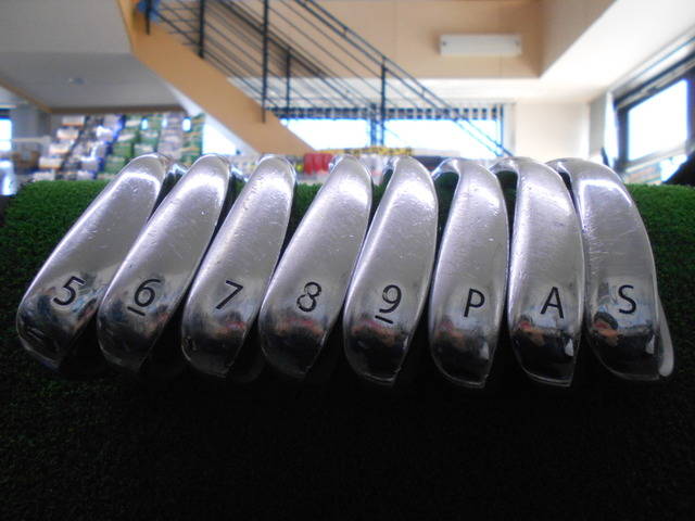 Macgregor アイアンセット MACTEC NV 201 (付属無)  8本