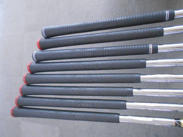 中古 X-18 PRO SERIES (US)  8本アイアンセット ゴルフ用品