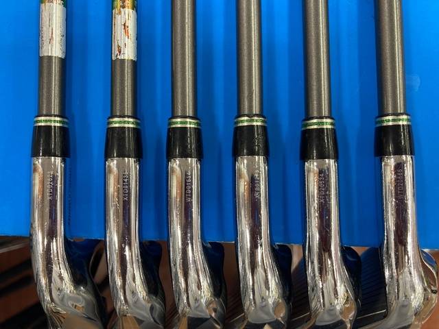 中古 PHYZ (2013) 6本アイアンセット ゴルフ用品