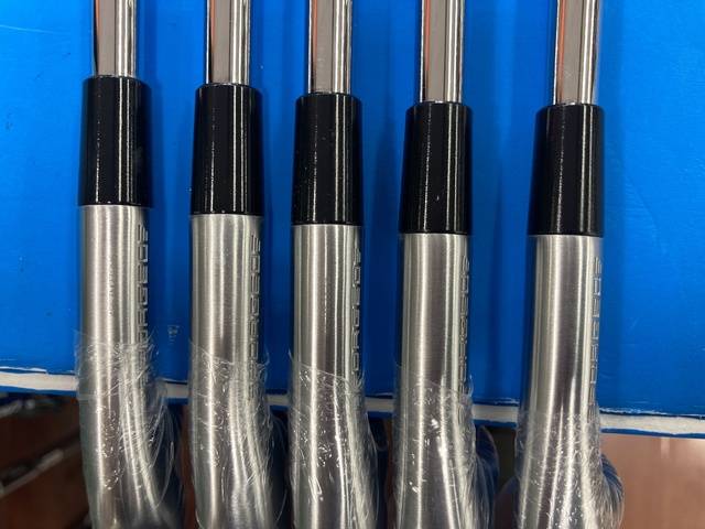 中古 P・790 FORGED (2025) 5本アイアンセット ゴルフ用品