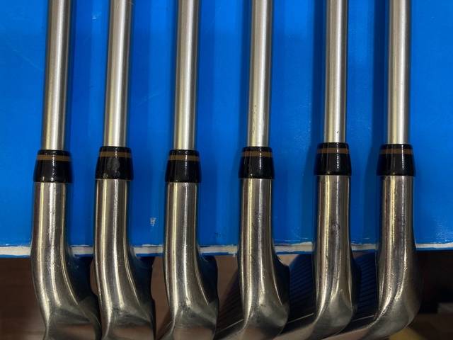 中古 ONOFF (2012)  6本アイアンセット ゴルフ用品