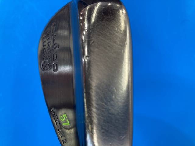 中古 STRONG LUCK VERSION 2 57゜ウェッジ ゴルフ用品