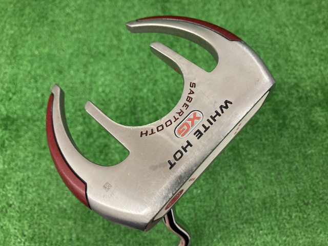 中古ゴルフ ホワイトホットXG SABERTOOTHの写真