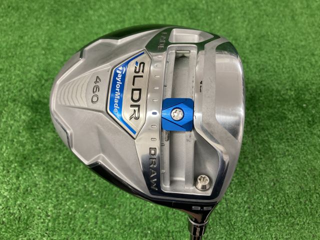 中古ゴルフ TaylorMade ドライバーの写真