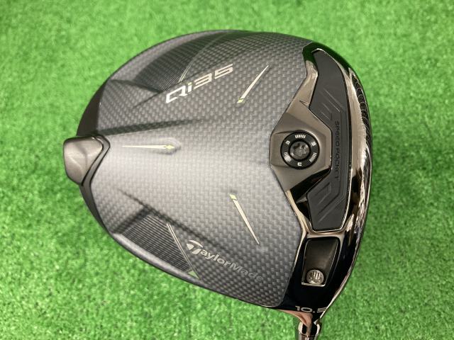 中古ゴルフ TaylorMade ドライバーの写真