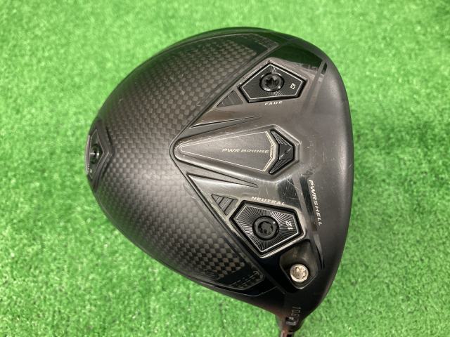 中古ゴルフ cobra ドライバーの写真