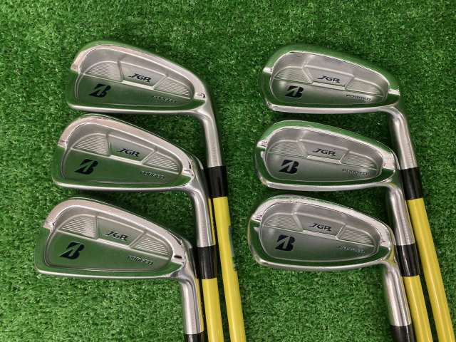 中古ゴルフ BRIDGESTONE アイアンセットの写真