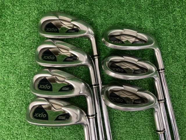 中古ゴルフ DUNLOP アイアンセットの写真